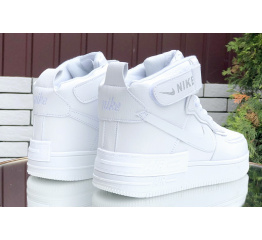 Купить Женские высокие кроссовки на меху Nike Air Force 1 High Utility Shadow белые в Украине
