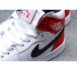 Женские высокие кроссовки на меху Nike Air Jordan 1 Retro High белые с красным