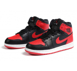 Женские высокие кроссовки на меху Nike Air Jordan 1 Retro High красные с черным