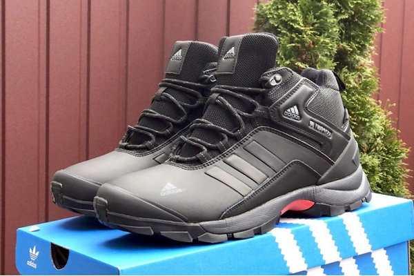 Мужские ботинки на меху Adidas Terrex ClimaProof High черные с серым