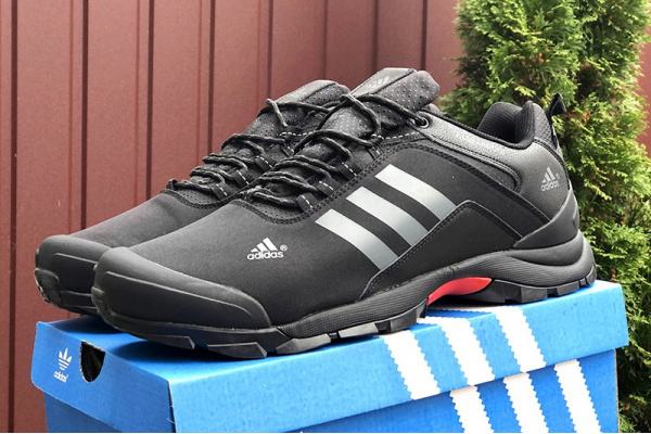 Мужские кроссовки Adidas Terrex Climaproof черные с белым