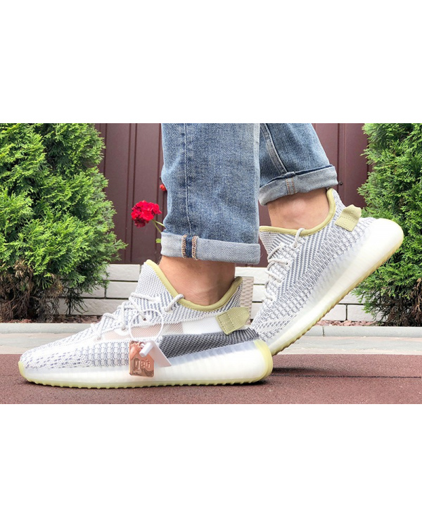 Мужские кроссовки Adidas Yeezy Boost 350 серые с лаймовым