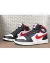 Мужские высокие кроссовки Nike Air Jordan 1 Retro High OG белые с черным и красным