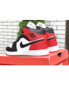 Купить Мужские высокие кроссовки Nike Air Jordan 1 Retro High OG белые с черным и красным