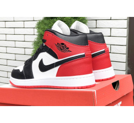 Мужские высокие кроссовки Nike Air Jordan 1 Retro High OG белые с черным и красным