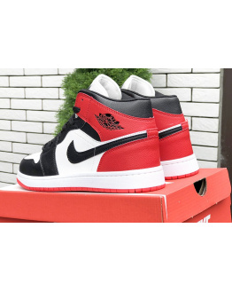 Мужские высокие кроссовки Nike Air Jordan 1 Retro High OG белые с черным и красным