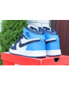 Купить Мужские высокие кроссовки Nike Air Jordan 1 Retro High OG белые с синим