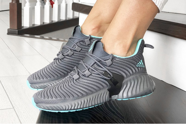 Женские кроссовки Adidas AlphaBOUNCE Instinct серые с бирюзовым