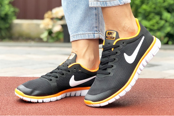 Женские кроссовки Nike Free 3.0 V2 черные с оранжевым