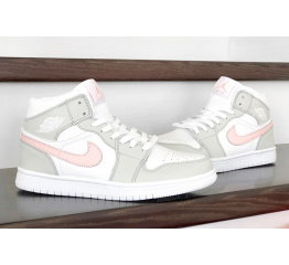 Купить Женские высокие кроссовки Nike Air Jordan 1 Retro High OG белые с серым и розовым