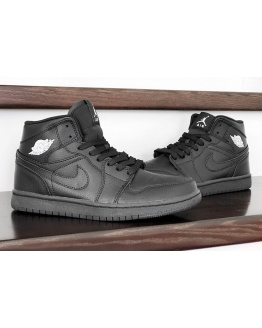 Женские высокие кроссовки Nike Air Jordan 1 Retro High OG черные