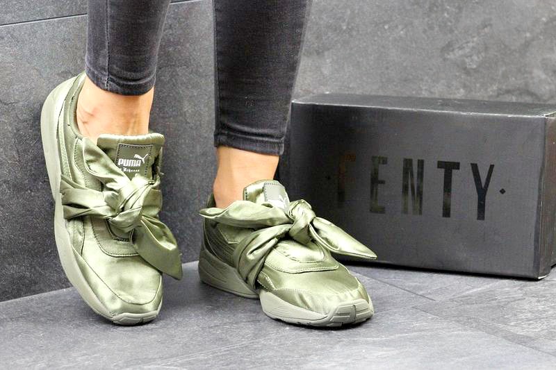 Puma fenty clearance nere e oro