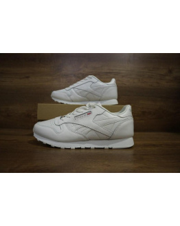Женские кроссовки Reebok Classic Leather белые