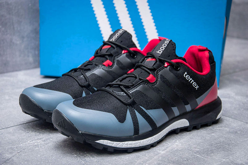 Мужские кроссовки для активного отдыха Adidas Terrex Boost черные