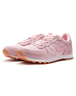 Женские кроссовки Nike Internationalist розовые