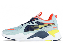 Кроссовки женские